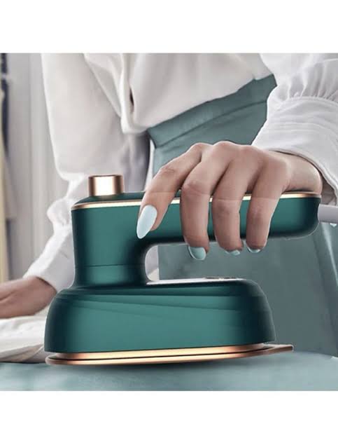 Mini Portable Steam Iron